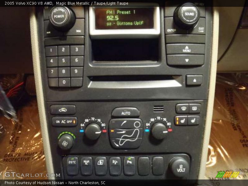 Controls of 2005 XC90 V8 AWD