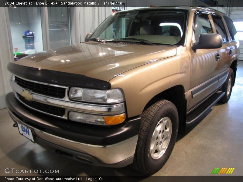 Sandalwood Metallic / Tan/Neutral 2004 Chevrolet Tahoe LT 4x4