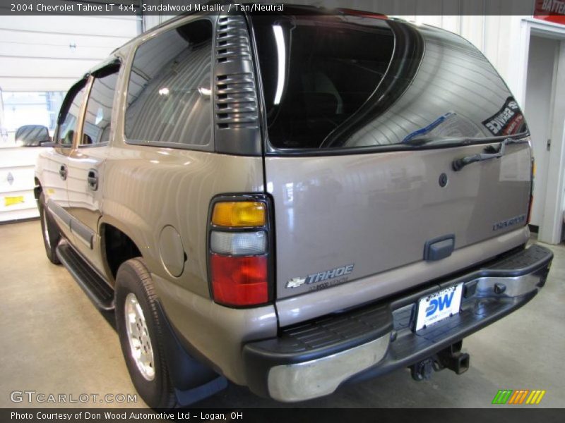 Sandalwood Metallic / Tan/Neutral 2004 Chevrolet Tahoe LT 4x4