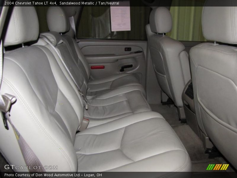 Sandalwood Metallic / Tan/Neutral 2004 Chevrolet Tahoe LT 4x4