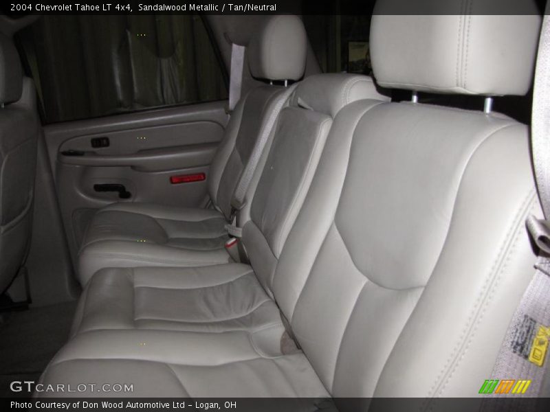 Sandalwood Metallic / Tan/Neutral 2004 Chevrolet Tahoe LT 4x4