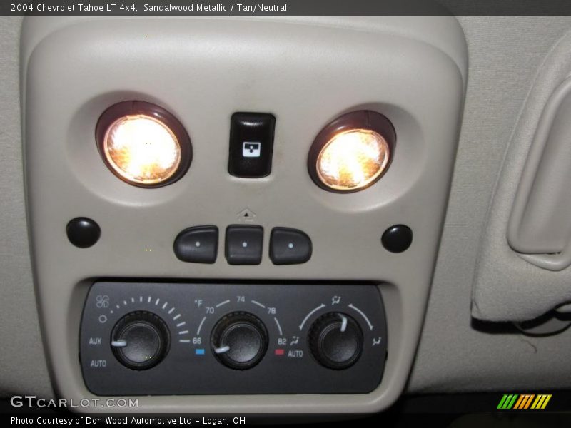 Sandalwood Metallic / Tan/Neutral 2004 Chevrolet Tahoe LT 4x4