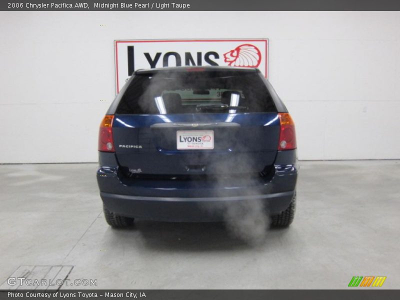 Midnight Blue Pearl / Light Taupe 2006 Chrysler Pacifica AWD
