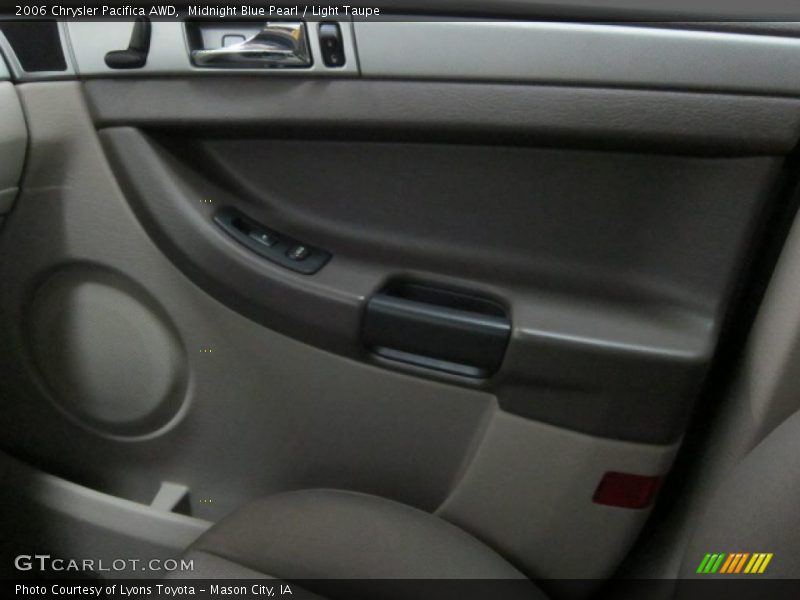 Midnight Blue Pearl / Light Taupe 2006 Chrysler Pacifica AWD