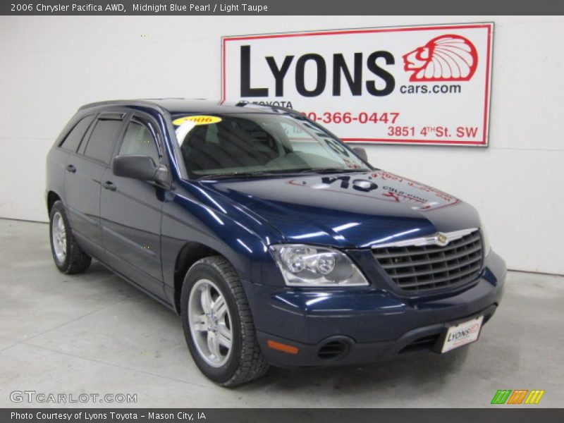 Midnight Blue Pearl / Light Taupe 2006 Chrysler Pacifica AWD