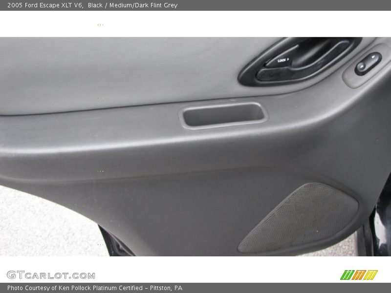 Black / Medium/Dark Flint Grey 2005 Ford Escape XLT V6