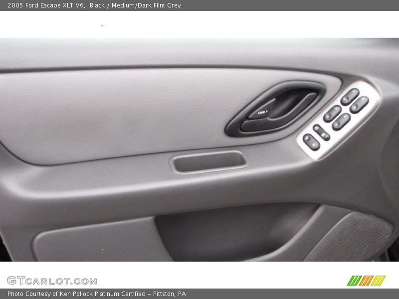 Black / Medium/Dark Flint Grey 2005 Ford Escape XLT V6