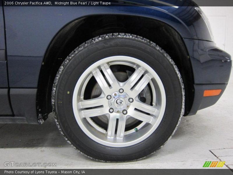 Midnight Blue Pearl / Light Taupe 2006 Chrysler Pacifica AWD