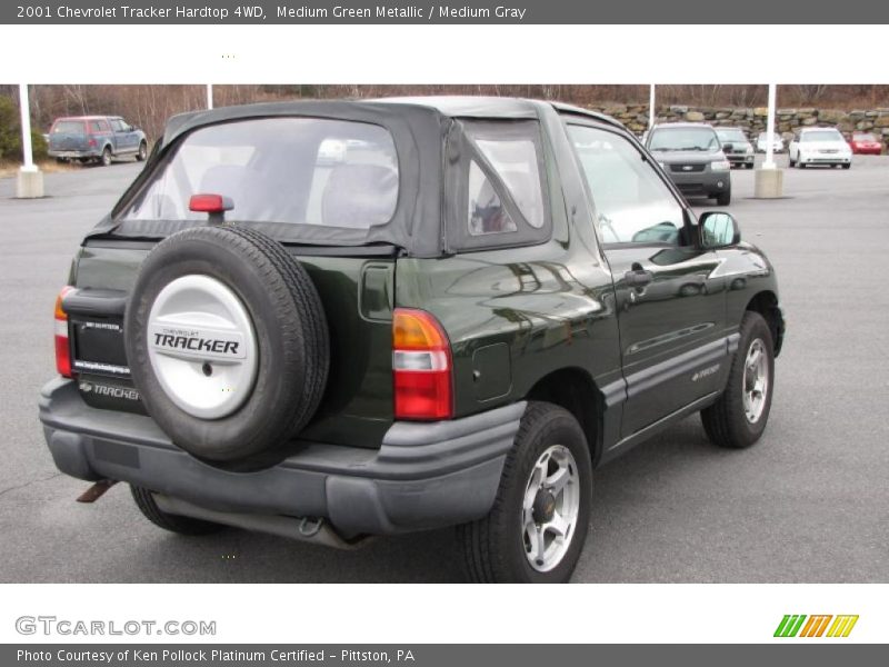 Medium Green Metallic / Medium Gray 2001 Chevrolet Tracker Hardtop 4WD