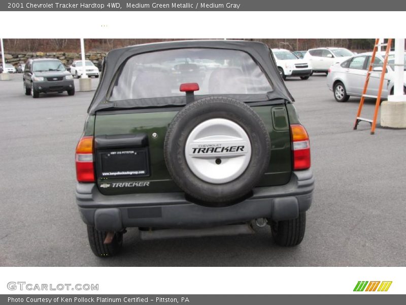 Medium Green Metallic / Medium Gray 2001 Chevrolet Tracker Hardtop 4WD