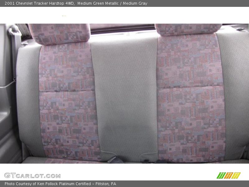 Medium Green Metallic / Medium Gray 2001 Chevrolet Tracker Hardtop 4WD