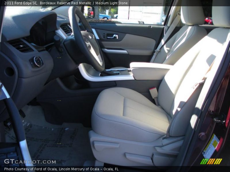  2011 Edge SE Medium Light Stone Interior