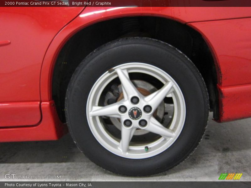 Bright Red / Graphite 2000 Pontiac Grand Prix GT Sedan