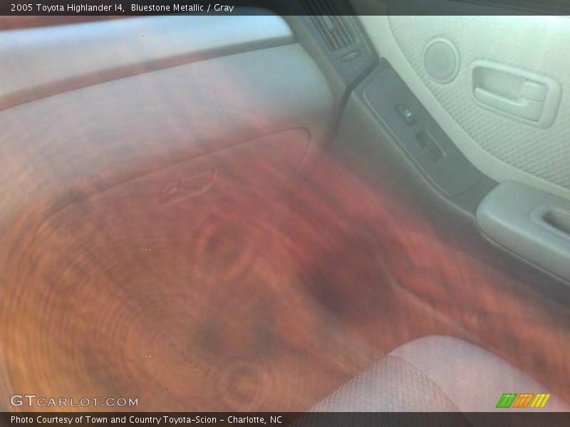Bluestone Metallic / Gray 2005 Toyota Highlander I4