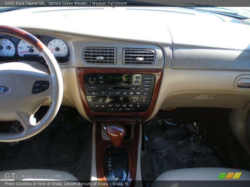 Spruce Green Metallic / Medium Parchment 2003 Ford Taurus SEL