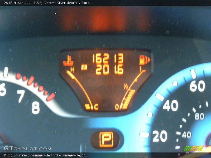 Chrome Silver Metallic / Black 2010 Nissan Cube 1.8 S