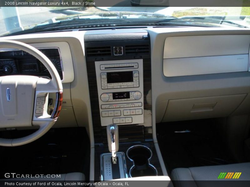 Black / Stone 2008 Lincoln Navigator Luxury 4x4