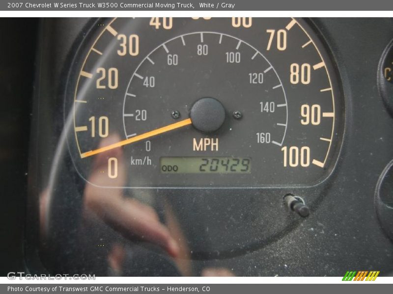 White / Gray 2007 Chevrolet W Series Truck W3500 Commercial Moving Truck