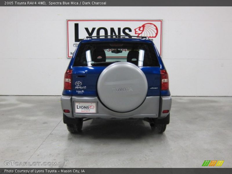 Spectra Blue Mica / Dark Charcoal 2005 Toyota RAV4 4WD