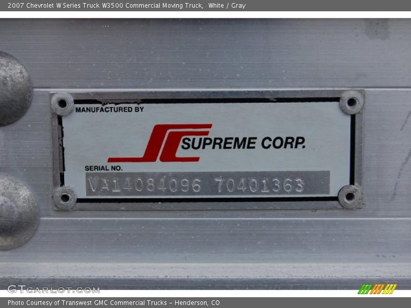 White / Gray 2007 Chevrolet W Series Truck W3500 Commercial Moving Truck