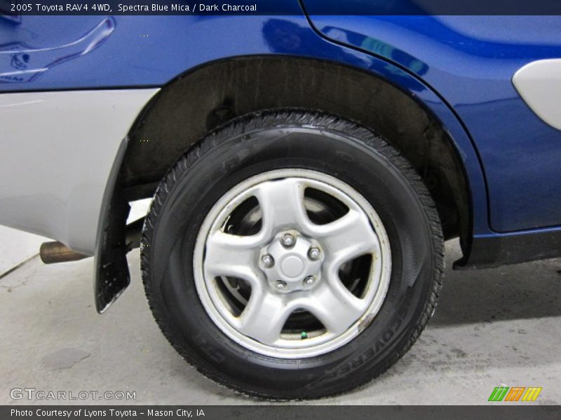 Spectra Blue Mica / Dark Charcoal 2005 Toyota RAV4 4WD
