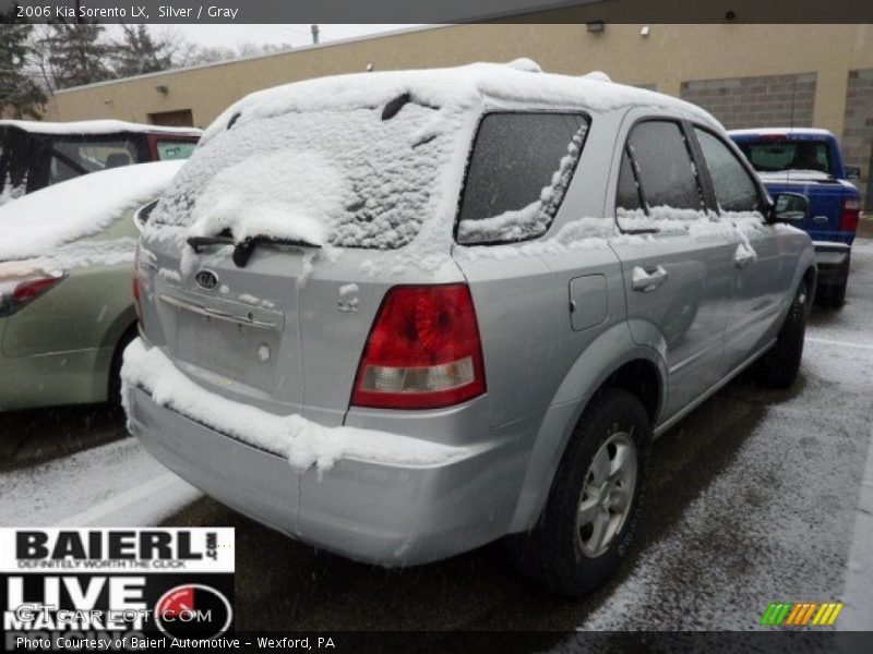 Silver / Gray 2006 Kia Sorento LX