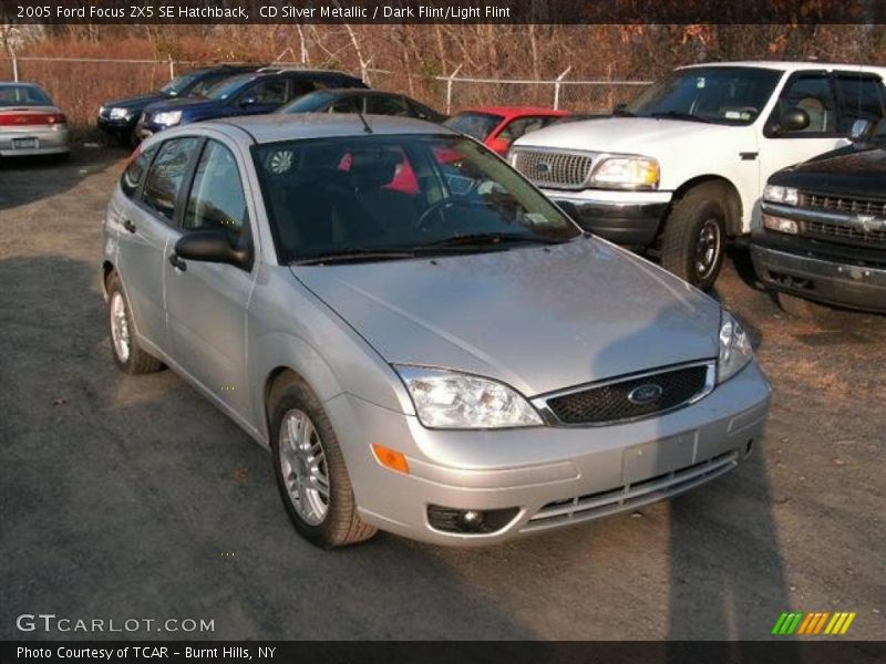 CD Silver Metallic / Dark Flint/Light Flint 2005 Ford Focus ZX5 SE Hatchback