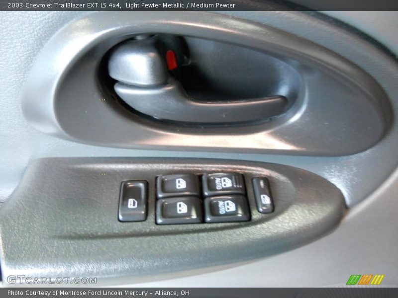Light Pewter Metallic / Medium Pewter 2003 Chevrolet TrailBlazer EXT LS 4x4