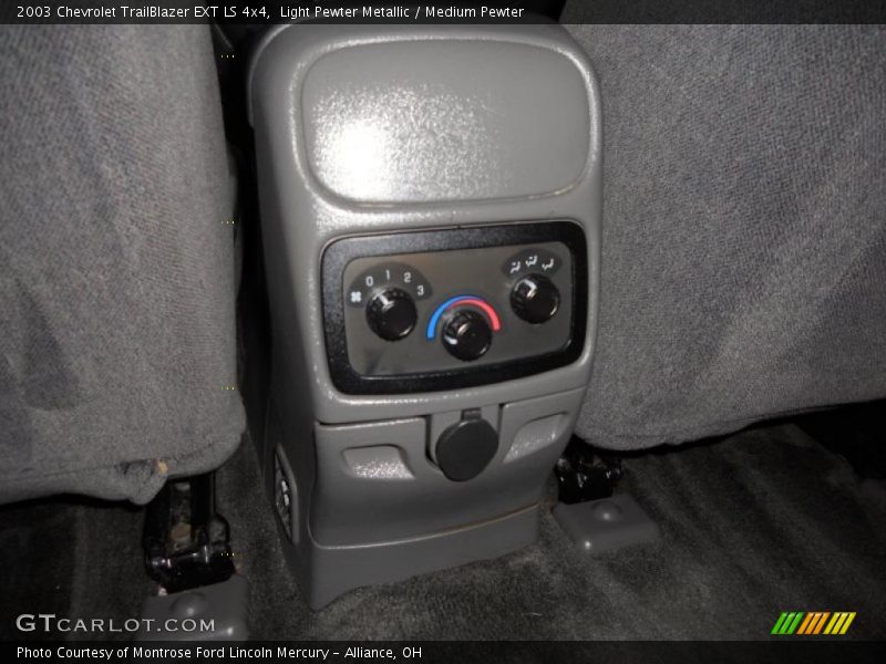 Light Pewter Metallic / Medium Pewter 2003 Chevrolet TrailBlazer EXT LS 4x4