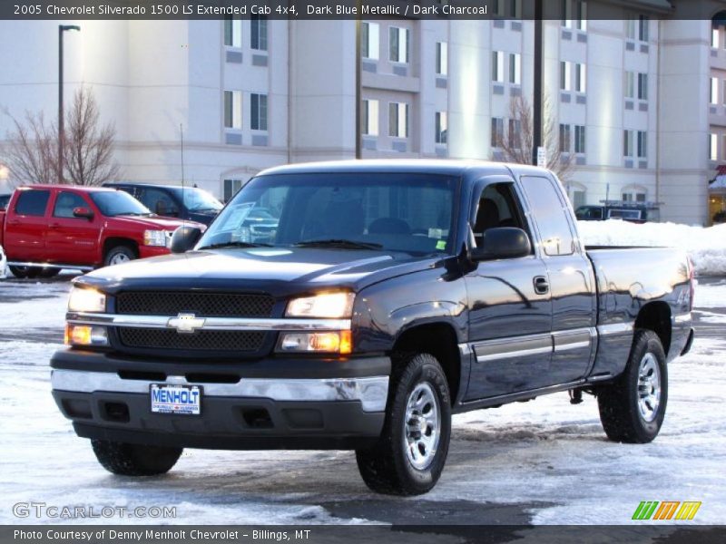 Front 3/4 View of 2005 Silverado 1500 LS Extended Cab 4x4