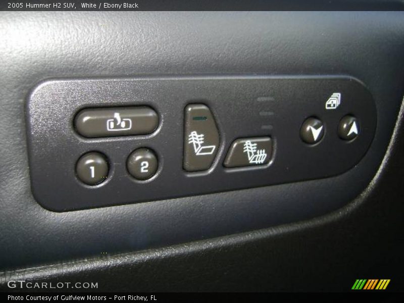 White / Ebony Black 2005 Hummer H2 SUV