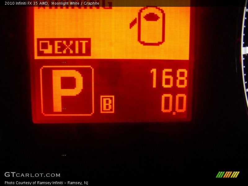 Moonlight White / Graphite 2010 Infiniti FX 35 AWD