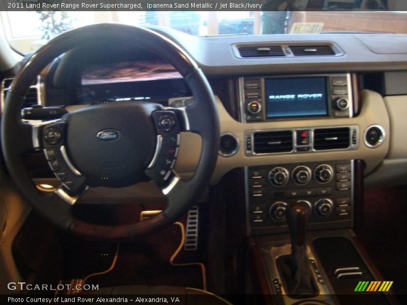 Ipanema Sand Metallic / Jet Black/Ivory 2011 Land Rover Range Rover Supercharged