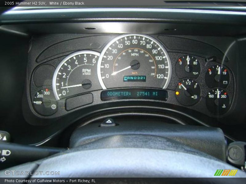 White / Ebony Black 2005 Hummer H2 SUV