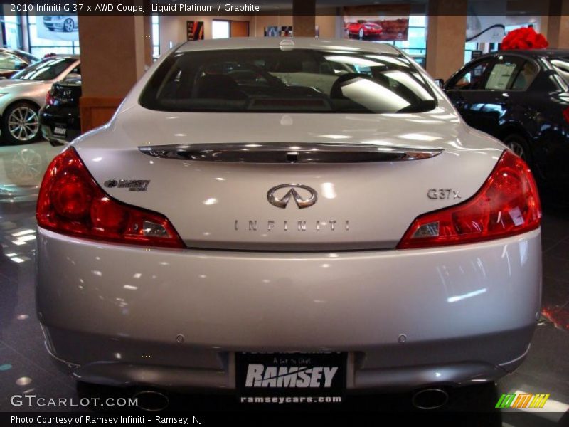 Liquid Platinum / Graphite 2010 Infiniti G 37 x AWD Coupe