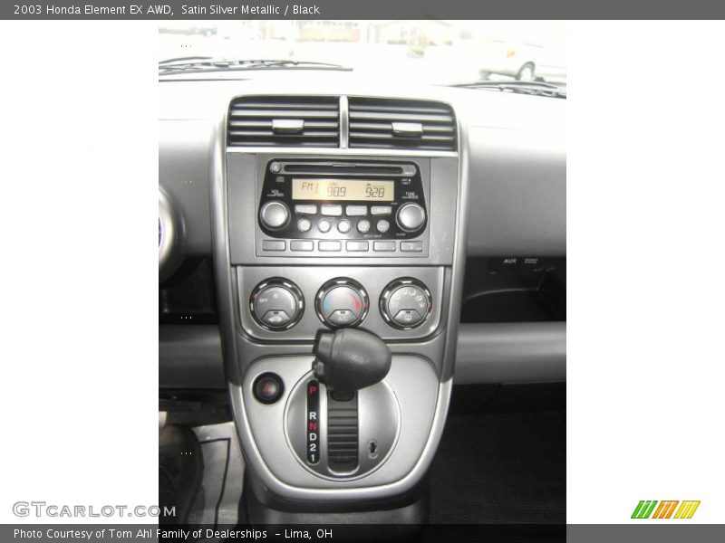 Satin Silver Metallic / Black 2003 Honda Element EX AWD