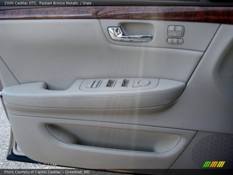 Radiant Bronze Metallic / Shale 2006 Cadillac DTS