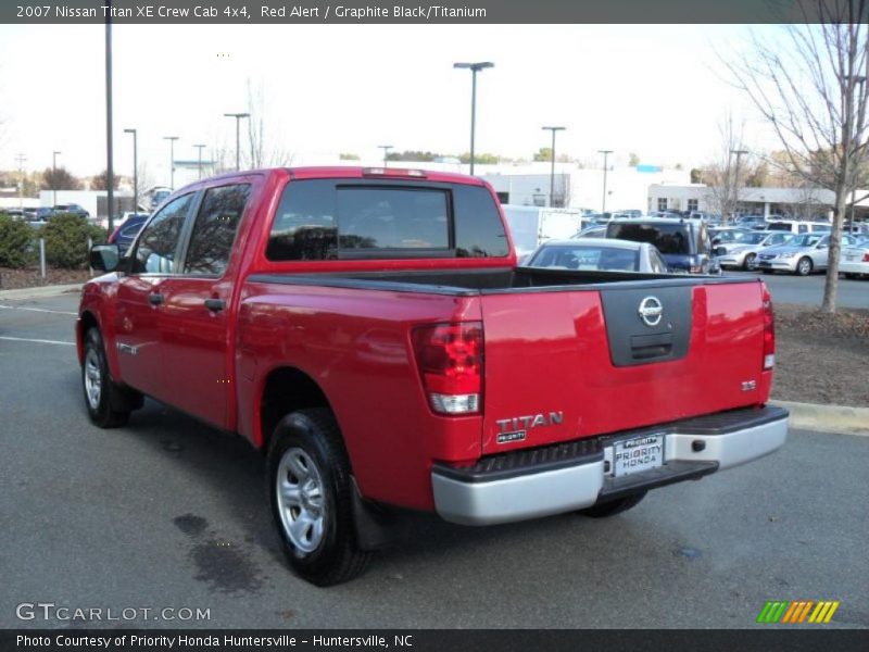 Red Alert / Graphite Black/Titanium 2007 Nissan Titan XE Crew Cab 4x4
