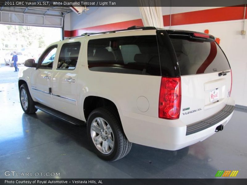 White Diamond Tintcoat / Light Tan 2011 GMC Yukon XL SLT