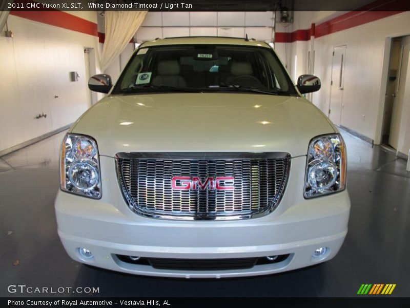 White Diamond Tintcoat / Light Tan 2011 GMC Yukon XL SLT