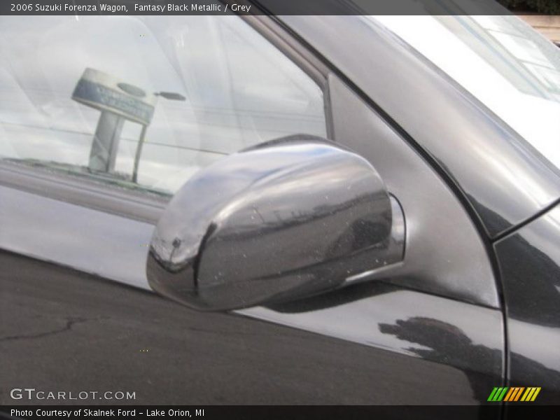 Fantasy Black Metallic / Grey 2006 Suzuki Forenza Wagon