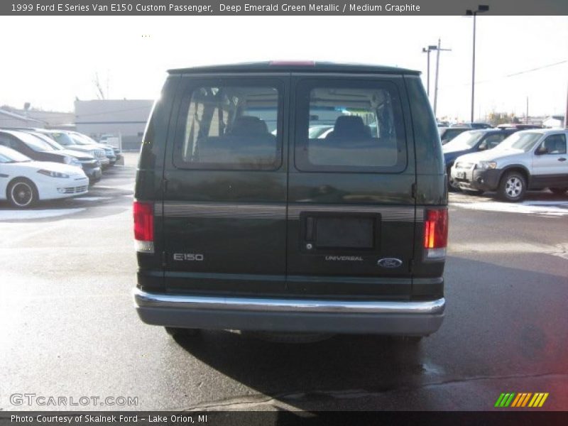 Deep Emerald Green Metallic / Medium Graphite 1999 Ford E Series Van E150 Custom Passenger