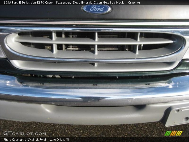 Deep Emerald Green Metallic / Medium Graphite 1999 Ford E Series Van E150 Custom Passenger