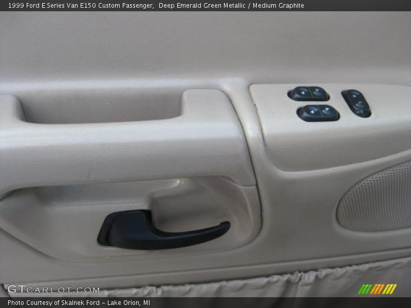 Deep Emerald Green Metallic / Medium Graphite 1999 Ford E Series Van E150 Custom Passenger
