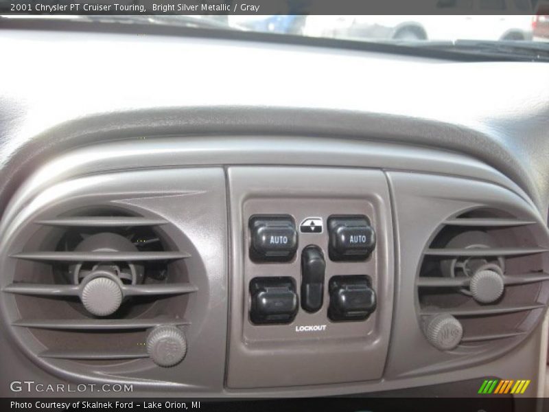 Bright Silver Metallic / Gray 2001 Chrysler PT Cruiser Touring