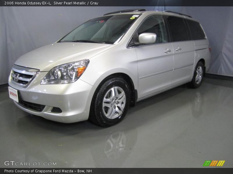 Silver Pearl Metallic / Gray 2006 Honda Odyssey EX-L