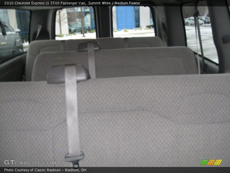 Summit White / Medium Pewter 2010 Chevrolet Express LS 3500 Passenger Van
