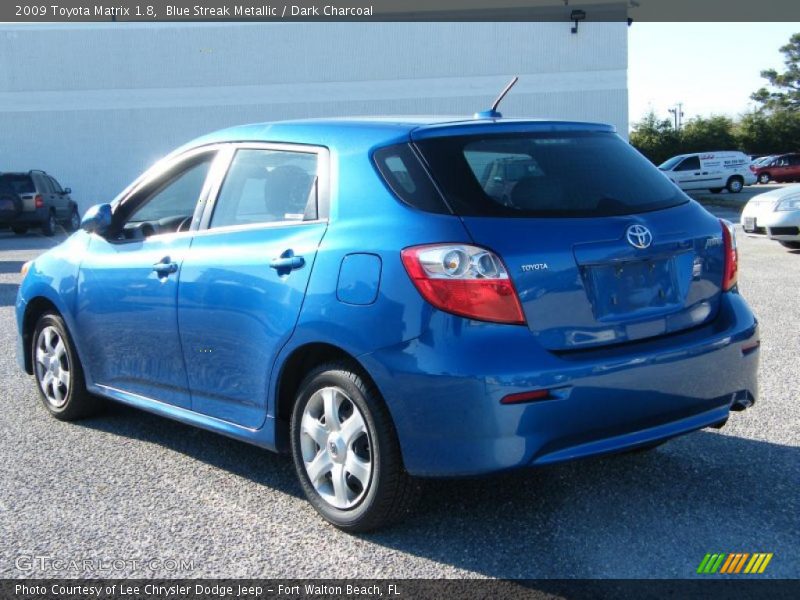 Blue Streak Metallic / Dark Charcoal 2009 Toyota Matrix 1.8