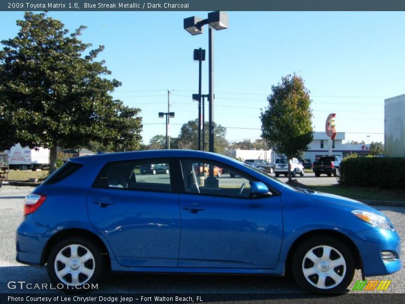 Blue Streak Metallic / Dark Charcoal 2009 Toyota Matrix 1.8