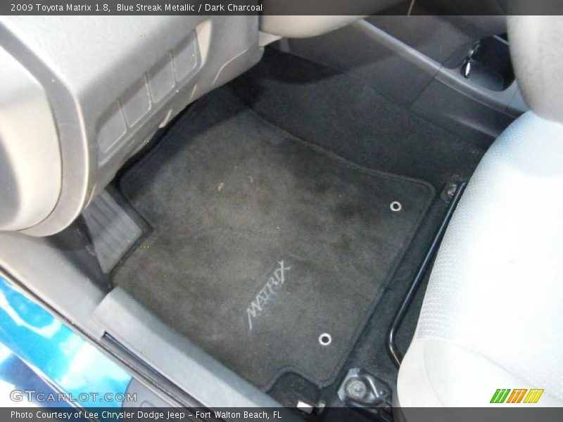 Blue Streak Metallic / Dark Charcoal 2009 Toyota Matrix 1.8